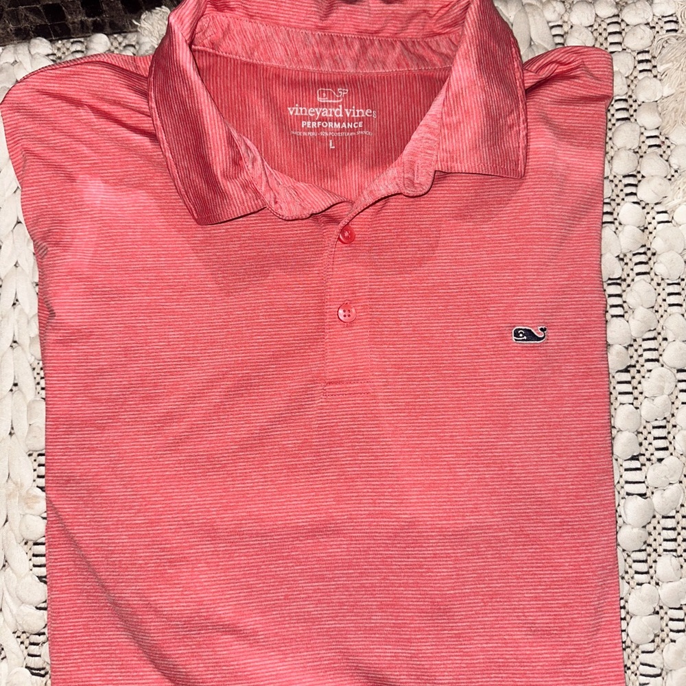 Vineyard Vines men’s polo with collar